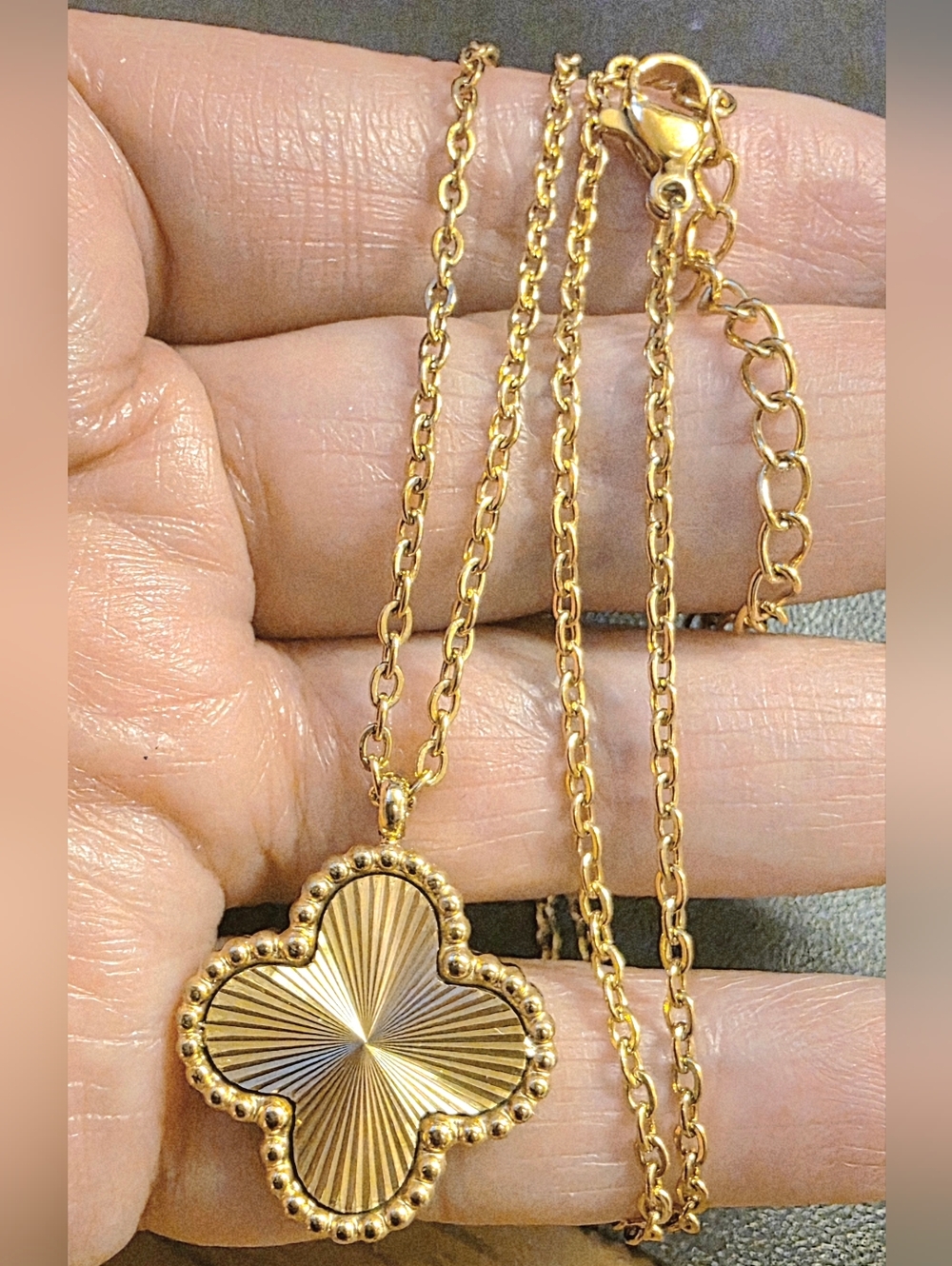 Clover Necklace
